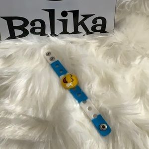 🆕😀💙🤍 Blue/White Silicone Bracelet Wristband with 😀 charm.💙🤍